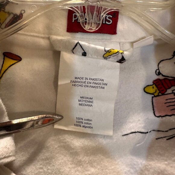 Peanuts Holiday-Themed Pajama Set Button-Up Shirt Pants White Cotton Medium Flan - Picture 11 of 16